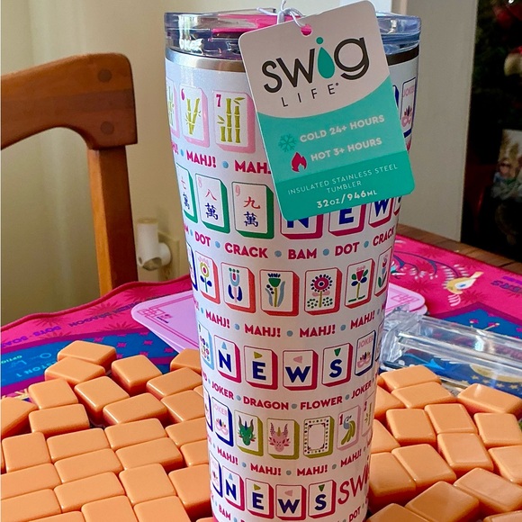 NWT SWIG LIFE Mahjong 32-ounce INSULATED STAINLESS STEEL TUMBLER - Picture 2 of 5